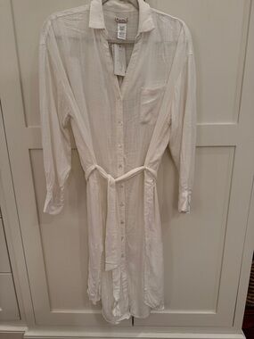 L Space Barcelona Dress / Cover Up
in Cream XS/S